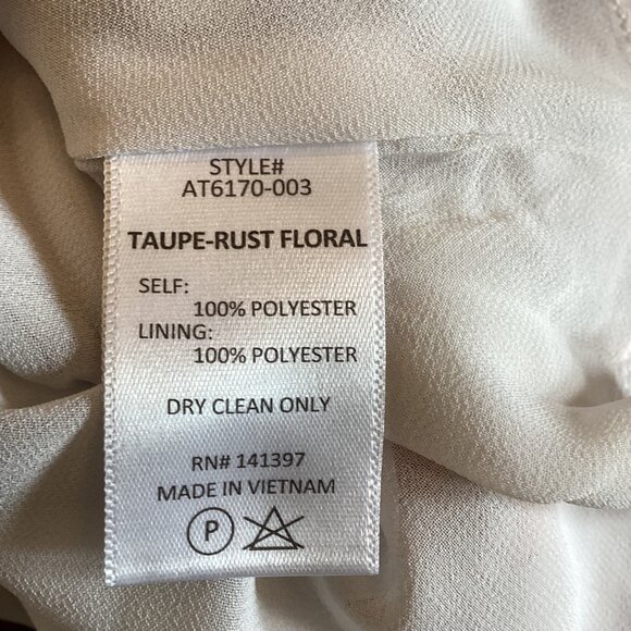 ASTR The Label Top Size XS Xsmall Floral Puff Sleeve Wrap Blouse‎ Taupe Rust - Picture 4 of 8